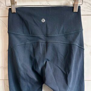 Lululemon Fast and Free Crop II 19” Nulux Size 4 Navy